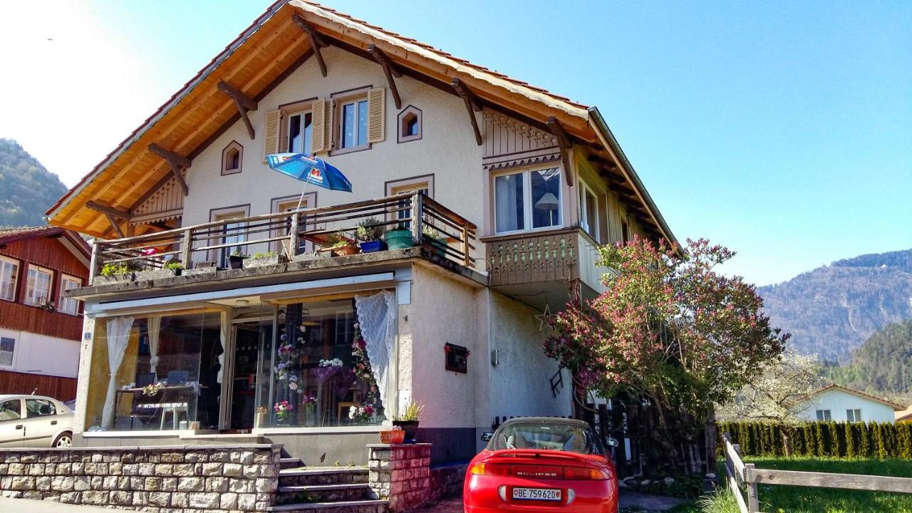 Swiss Holiday House Wilderswil Eksteriør billede